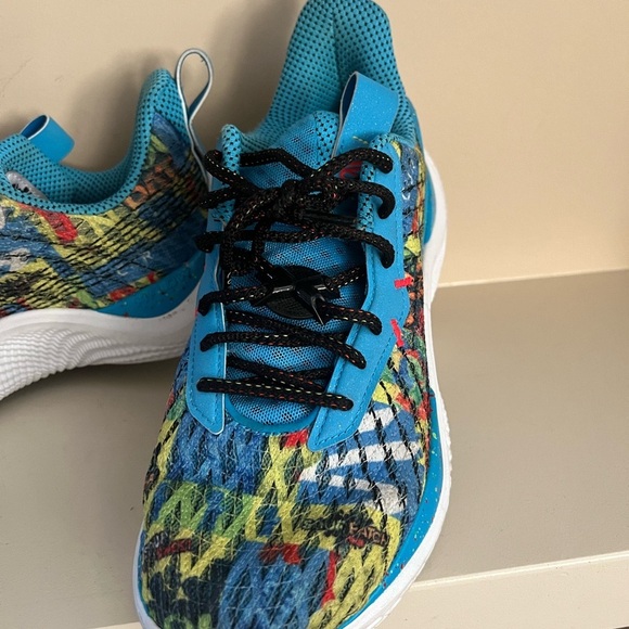 Under Armour Curry 10 Sour Patch Kids Sour Then Sweet - Size 9.5 Mens - Picture 4 of 8